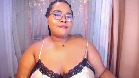 Ana online show from September 2025 10:34:02 PM