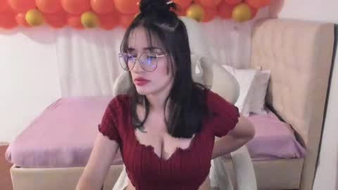 Snapshot of ana_ruuh chatting on February 2025 11:25:02 PM Im anna but you can call me as you want online show from February 2025 11:25:02 PM