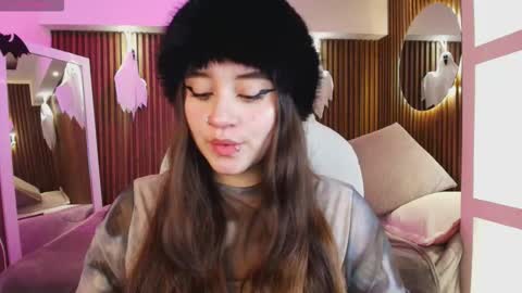 Snapshot of ana_taylor2 chatting on October 2025 07:33:02 PM Ana online show from October 2025 07:33:02 PM