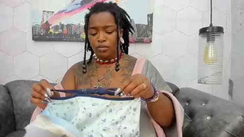 ANNA FUENTES online show from March 2025 11:36:02 AM