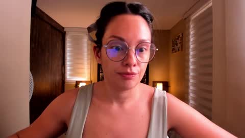 Anabel online show from January 2025 06:43:02 PM