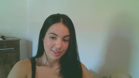 Snapshot of anabelenogueira1 chatting on April 2026 02:37:01 PM anabelenogueira1 online show from April 2026 02:37:01 PM