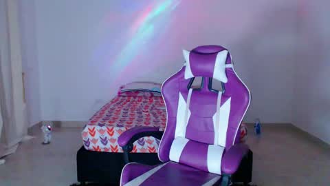 Snapshot of anabellabonariva chatting on December 2024 12:50:02 AM Anabella online show from December 2024 12:50:02 AM