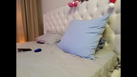 Snapshot of anabellovee chatting on January 2025 06:59:02 PM ANABELLOVEE online show from January 2025 06:59:02 PM