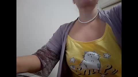 Snapshot of anabellovee chatting on February 2025 05:39:01 PM ANABELLOVEE online show from February 2025 05:39:01 PM