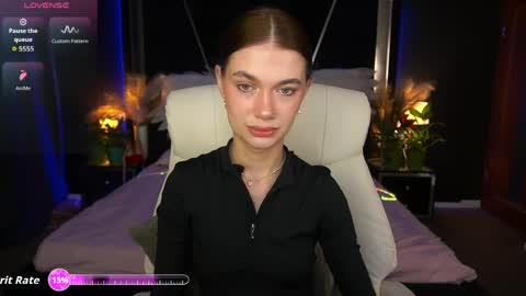 Nika online show from May 2026 06:38:02 PM