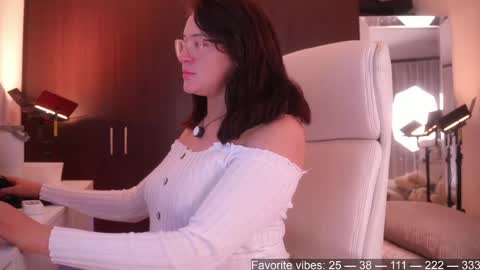 Snapshot of anah_ chatting on June 2026 12:16:02 AM IG Soyanah online show from June 2026 12:16:02 AM