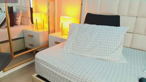 Snapshot of anahi_maite chatting on February 2026 07:34:01 PM Anahi online show from February 2026 07:34:01 PM