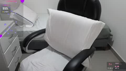 Snapshot of anahi_moore chatting on March 2025 12:11:01 AM Anahi Private is Open belly bigboobs bbw pantyhose squirt -domi nora fullmachine gravity dildo lovense online show from March 2025 12:11:01 AM