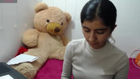 Anahi Browns online show from February 2026 11:08:01 PM