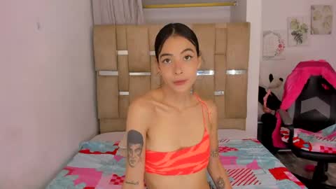 Snapshot of anahimiller2 chatting on June 2026 08:54:01 PM AnahiMiller2 online show from June 2026 08:54:01 PM