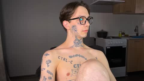 simon online show from December 2024 09:30:01 PM