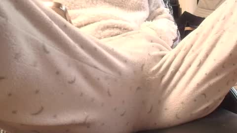 analove200 online show from October 2025 06:45:02 AM