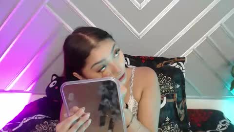 analymilles online show from May 2026 07:09:02 PM