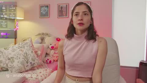 Ana Mara Botero online show from September 2025 07:47:02 PM