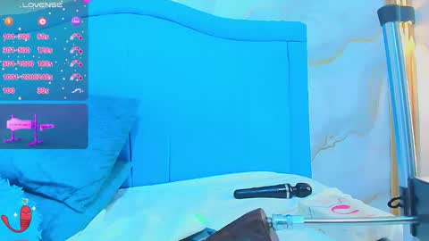 A N A P A U L A online show from November 2025 10:24:01 PM