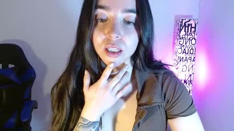 ana 3 online show from November 2025 01:27:01 AM