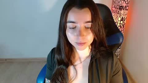 Snapshot of anarosse__ chatting on June 2026 10:55:01 PM ana 3 online show from June 2026 10:55:01 PM