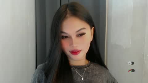 Snapshot of anaruru_ chatting on June 2026 01:45:02 PM ANA online show from June 2026 01:45:02 PM