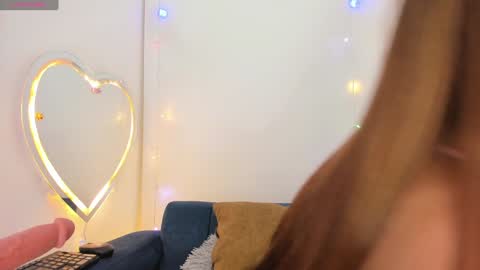 Snapshot of anasofia_07s chatting on January 2025 03:18:01 AM anasofia_07s online show from January 2025 03:18:01 AM