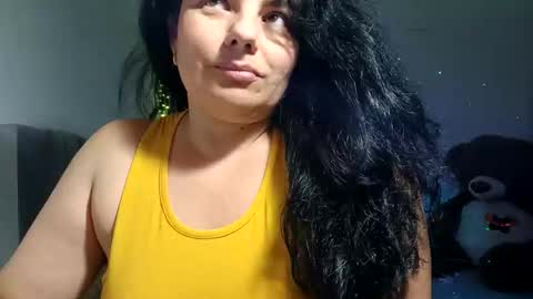 Ana online show from November 2025 10:23:01 PM