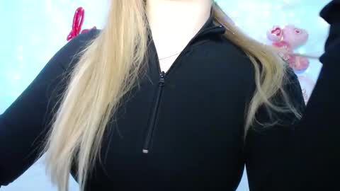 Snapshot of anastacyyellig chatting on February 2025 12:06:02 PM anastacyyellig online show from February 2025 12:06:02 PM