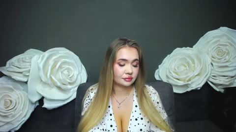 Snapshot of anastacyyellig chatting on September 2025 08:08:02 PM anastacyyellig online show from September 2025 08:08:02 PM