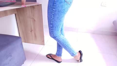 anastasia online show from February 2026 04:24:02 PM