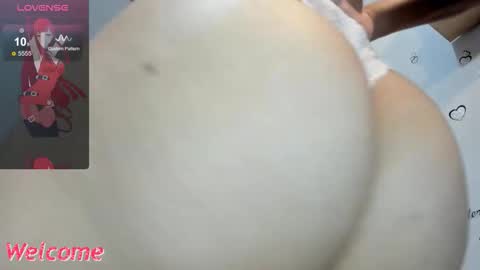 Snapshot of anastasia_tuya chatting on November 2025 08:21:02 PM anastasia online show from November 2025 08:21:02 PM