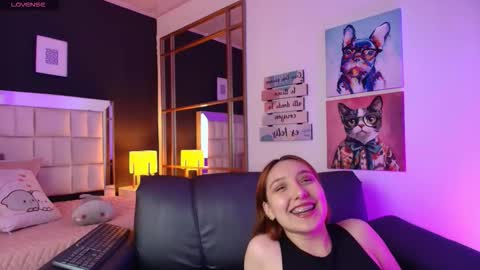 Anastasia  online show from November 2025 07:24:02 PM