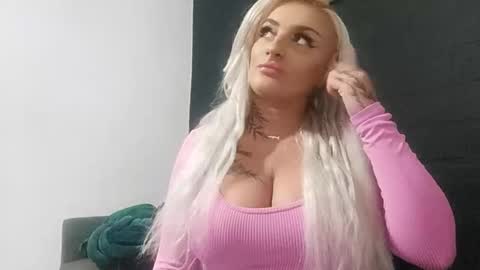 AnastasiaAmore online show from November 2025 09:17:02 PM