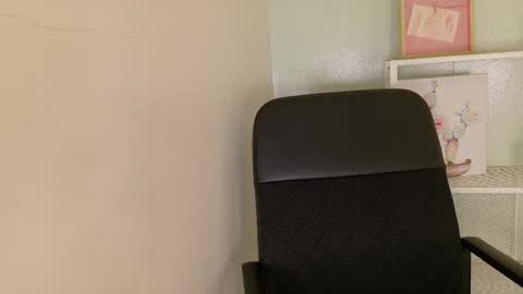 Snapshot of anavicc__ chatting on October 2025 10:22:02 AM Kendra online show from October 2025 10:22:02 AM