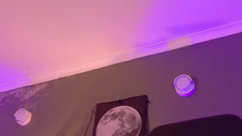 Snapshot of anavicc__ chatting on November 2025 10:15:02 AM Kendra online show from November 2025 10:15:02 AM