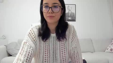 Snapshot of anayscaandy chatting on September 2025 03:17:02 AM Andreea online show from September 2025 03:17:02 AM