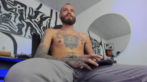 Andrs   -                   online show from April 2026 01:18:02 AM