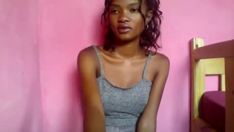 Snapshot of andohh237973 chatting on February 2026 07:26:01 AM andohh237973 online show from February 2026 07:26:01 AM