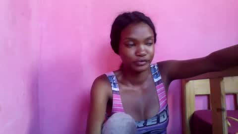 Snapshot of andohh237973 chatting on February 2026 06:01:02 AM andohh237973 online show from February 2026 06:01:02 AM