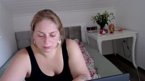 Andorphin online show from September 2025 09:36:02 AM