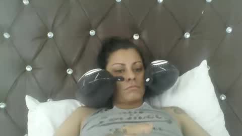 Snapshot of andr267969 chatting on March 2025 03:52:01 PM rosario online show from March 2025 03:52:01 PM