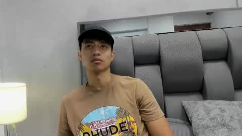 Andre Blow online show from October 2025 12:04:02 PM