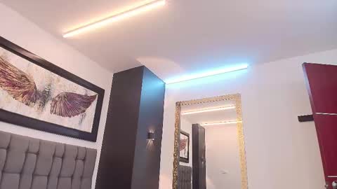 Cloe online show from January 2026 05:27:02 PM