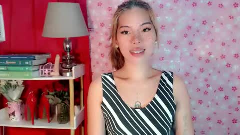 Snapshot of andrea06121998 chatting on November 2025 06:08:02 AM andrea06121998 online show from November 2025 06:08:02 AM