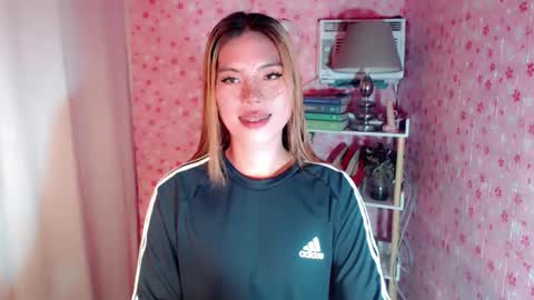 Snapshot of andrea06121998 chatting on January 2026 05:21:02 AM andrea06121998 online show from January 2026 05:21:02 AM