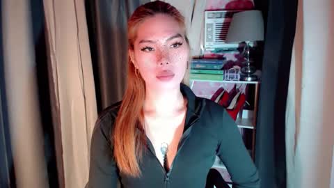 Snapshot of andrea06121998 chatting on February 2026 11:18:01 AM andrea06121998 online show from February 2026 11:18:01 AM