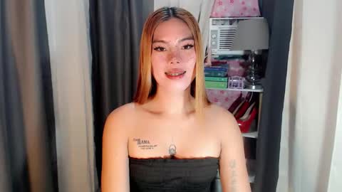 Snapshot of andrea06121998 chatting on February 2026 01:00:02 PM andrea06121998 online show from February 2026 01:00:02 PM