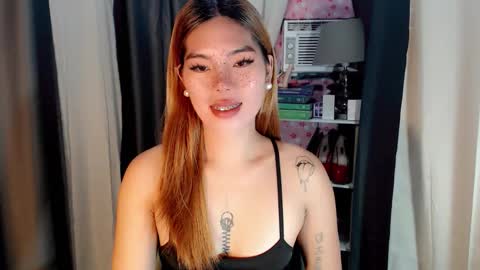 Snapshot of andrea06121998 chatting on March 2026 12:39:02 PM andrea06121998 online show from March 2026 12:39:02 PM
