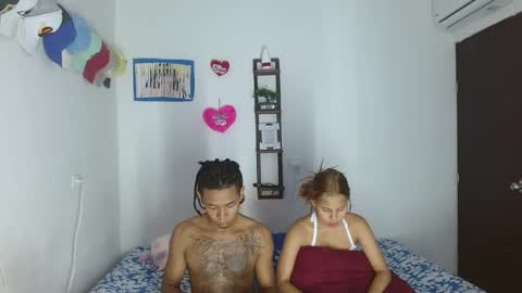 andrea_jose online show from January 2025 04:12:01 AM