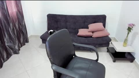 Andrea online show from February 2025 03:05:01 PM