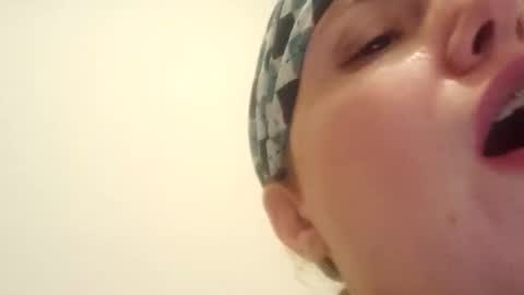 andreamartinssean2018 online show from May 2026 06:24:02 PM