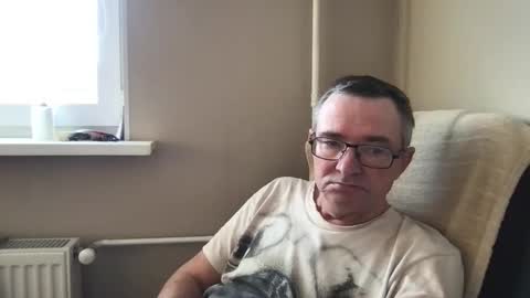 andreass60 online show from February 2025 07:12:02 AM